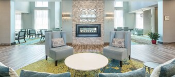 渥太华机场希尔顿欣庭酒店