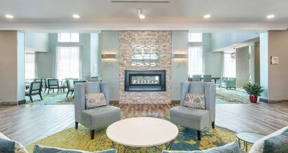 Homewood Suites By Hilton Ottawa Airport