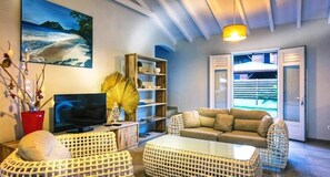 Televisión, videojuegos y reproductor de DVD 