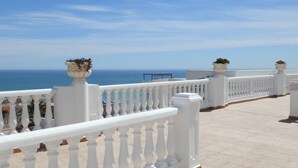 A white balcony with a view of the sea. - SPAIN, PENISCOLA, apartment for rent in beautiful residence (Peniscola)