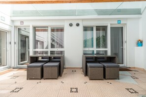 شرفة/رواق