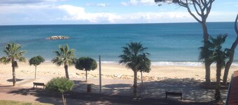 Brand new apartment, with terrace, pool and sea views