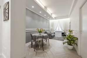 Interior - Trevi Apartment of Serendipity (Roma)