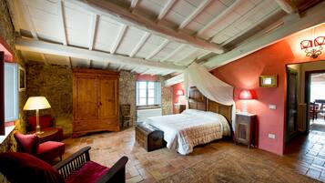 2 Schlafzimmer, BĂŒgeleisen/BĂŒgelbrett, kostenloses WLAN, BettwĂ€sche