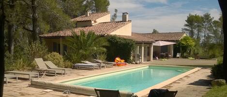 Alberca al aire libre