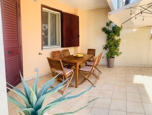 Outdoor dining - Vacation home in the immediate vicinity of Otranto (Otranto)
