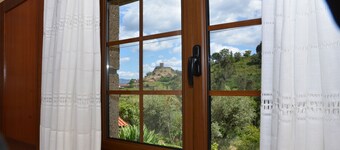 Refuge with swimming pool, playground and incredible views - Pure Tranquillity