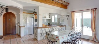 Provençalsk villa, aircondition, pisc. oppvarmet, luksuriøse tjenester