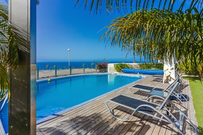 Luxury Villa Eleonora, Ocean View, Private Heated Pool, Ideal for Golf Lovers