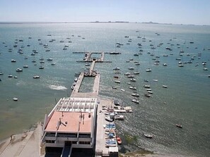 Marina - Apartments for three people with terrace and sea views. (La Manga del Mar Menor)