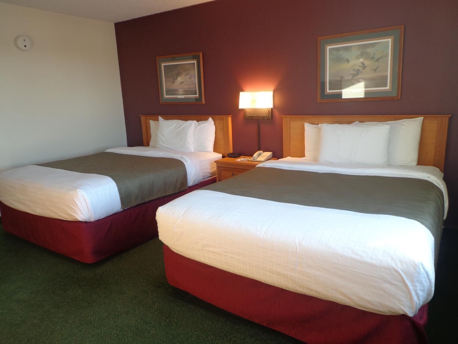 desk, soundproofing, iron/ironing board, free wifi