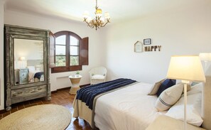 7 chambres, coffre-fort, fer et planche à repasser, Wi-Fi