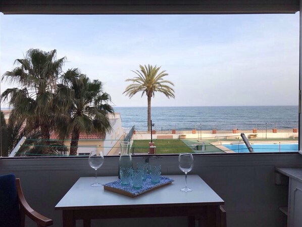 Property grounds - APARTMENT IN BEACHFRONT (ALMERIA AGUADULCE)