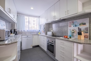 Fridge, microwave, oven, dishwasher