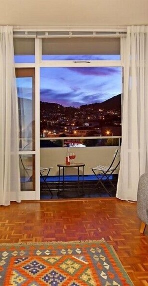 Balcony - Studio Martini 710 (Cape Town)