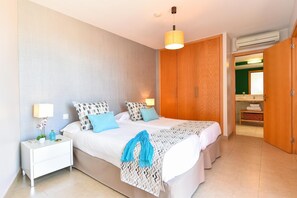 2 bedrooms, iron/ironing board, WiFi, bed sheets - Las Terrazas 13 Salobre by VillaGranCanaria (San Bartolomé de Tirajana)