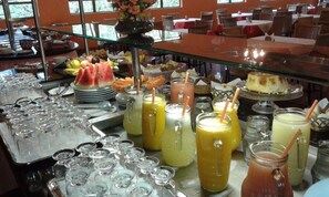 Desayuno continental incluido todos los días