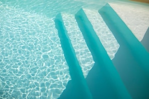 Outdoor pool - Gorgeous villa with private pool (Monopoli)