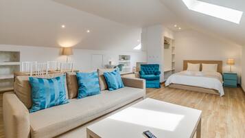 1 quarto, ferros/tábuas de passar roupa, acesso à internet