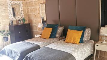 2 多间卧室、熨斗/熨衣板、免费 WiFi、床单