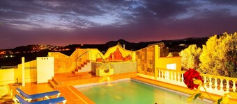 Finca Salobre Pueblo by VillaGranCanaria