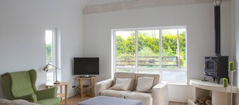 Casa Ceol - tranquil country setting by Ennis