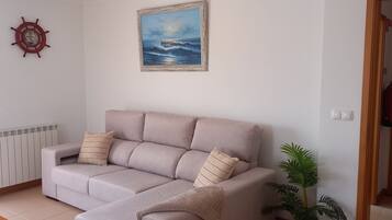 Een smart-tv en een open haard