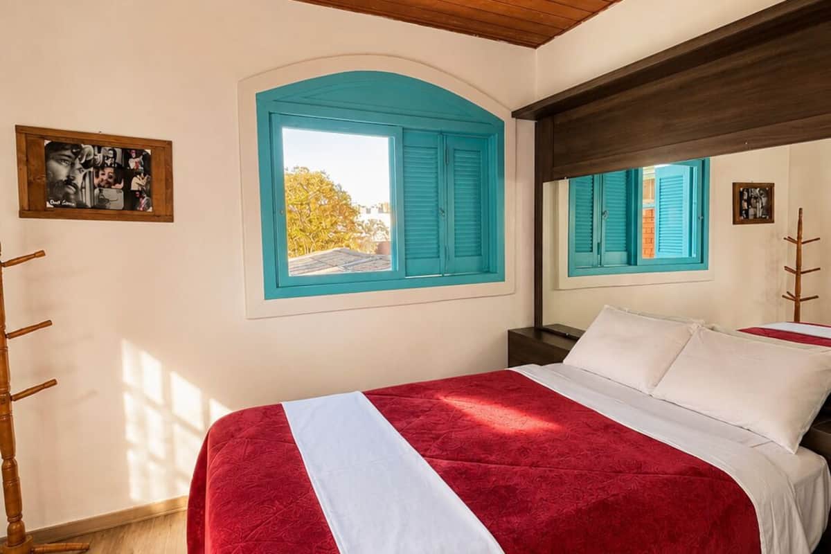 Literie de qualité supérieure, décoration personnalisée
