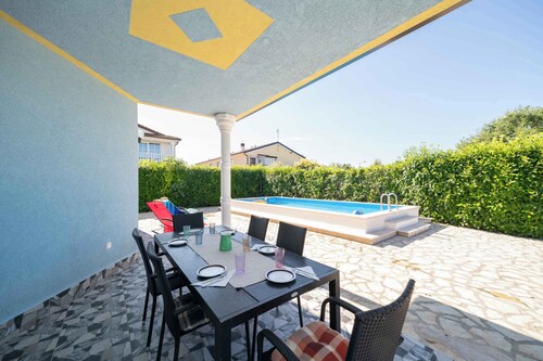 Holiday home with pool and barbecue