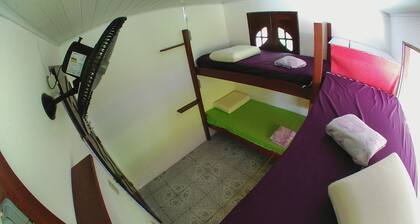 Hostel FreeDive Inn