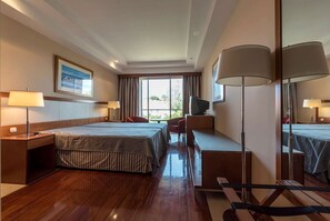 1 Schlafzimmer, Bügeleisen/Bügelbrett, Reisekinderbett, kostenloses WLAN