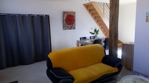 Télévision, cheminée