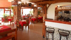 Unclassified image, 2 of 39, button - Sunny Holiday Apartments (Sunny Beach)