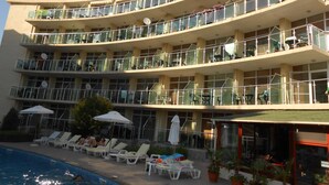 Unclassified image, 3 of 39, button - Sunny Holiday Apartments (Sunny Beach)