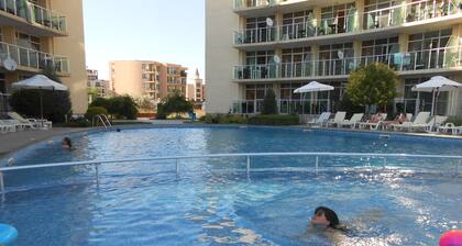 Sunny Holiday Apartments