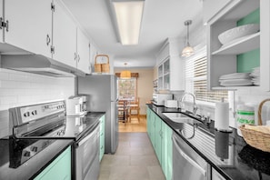 Fridge, microwave, oven, stovetop - Under 1 mile to App Ski Mtn! Mountain View Cottage w/ Hot Tub, Pool Table & Fire Pit (Blowing Rock)