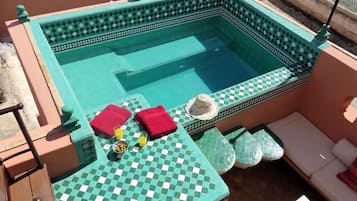 Alberca al aire libre