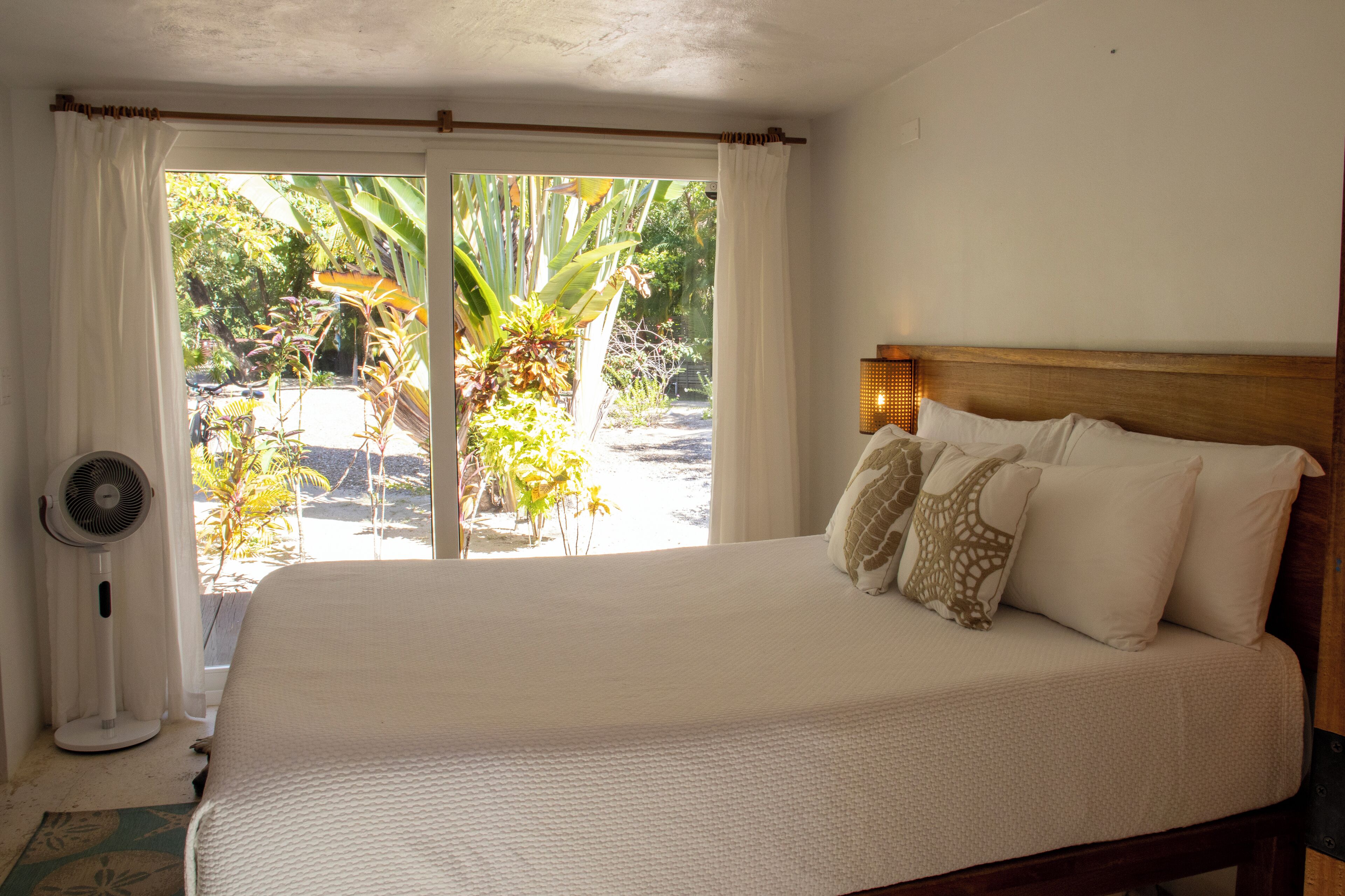 4 soverom, safe på rommet, strykejern/-brett og wi-fi (inkludert)