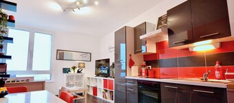 布雷斯特海景舒適公寓