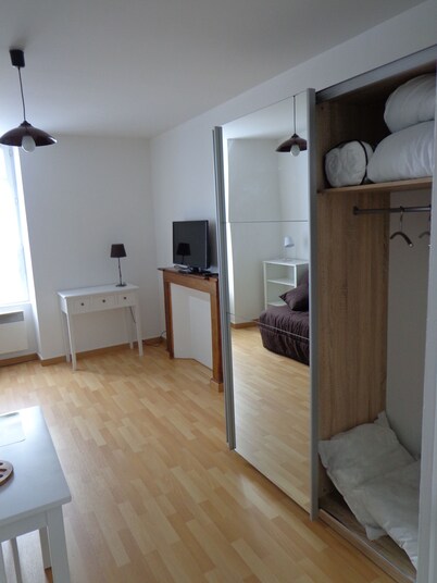 Apartment for 2 people in the center of a "large village in the countryside"