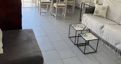 - Large new 2-room apartment in town center with 5 beds and closed garage