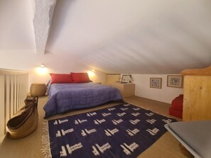 1 quarto