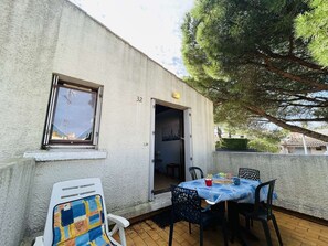 Uklassifisert bilde, 2 av 9, knapp