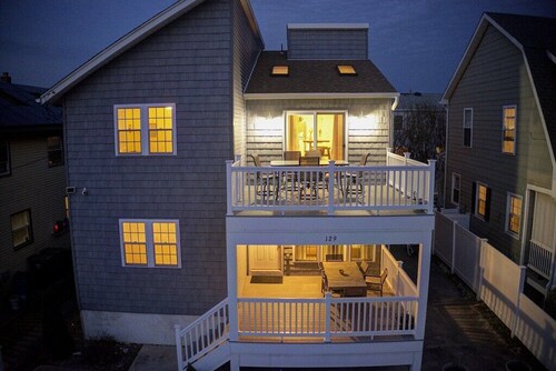 Close to everything, Large Families are welcome - Sleeps 15+ PPL