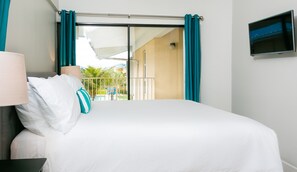 3 bedrooms, iron/ironing board, travel crib, free WiFi