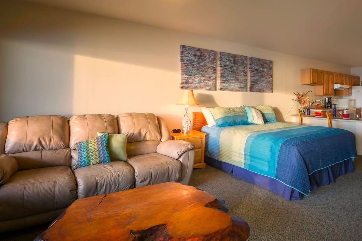 Suite – premium | Strykejern/-brett, wi-fi (inkludert) og sengetøy