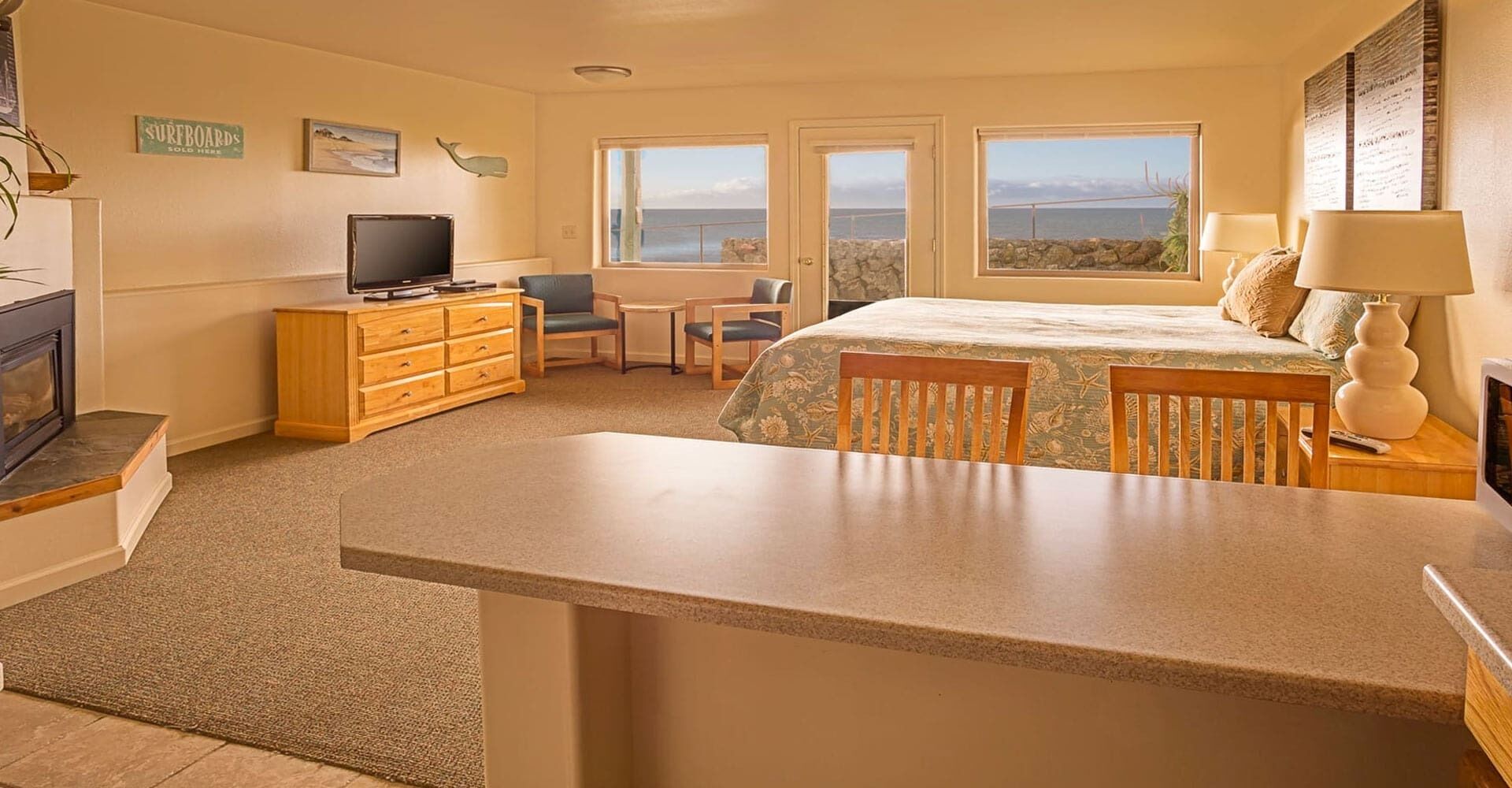 Suite – premier | Strykejern/-brett, wi-fi (inkludert) og sengetøy