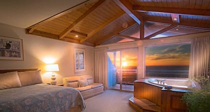 Inn Of The Lost Coast