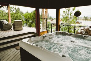 Bain à remous extérieur