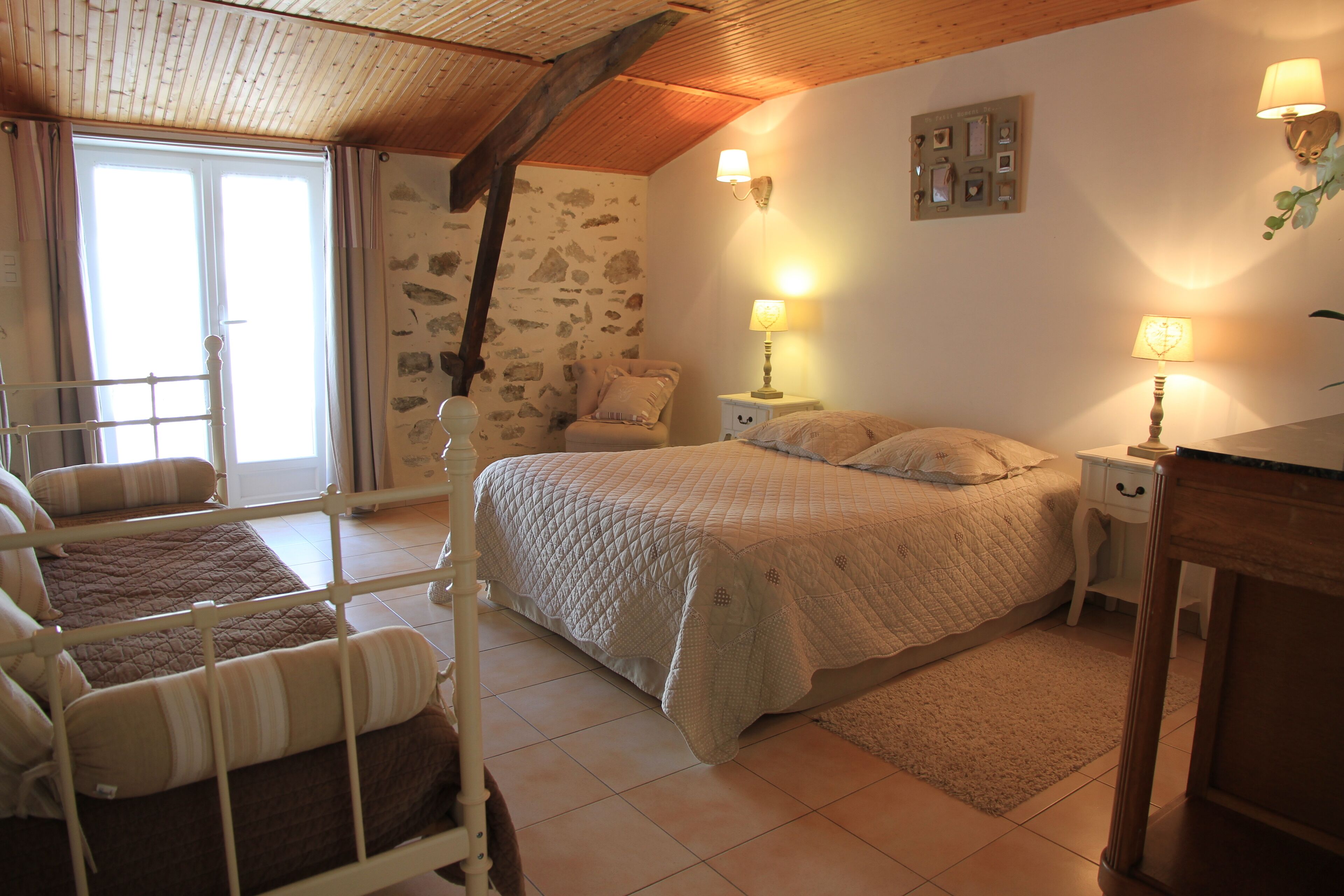 3 多间卧室、熨斗/熨衣板、旅行婴儿床、免费 WiFi